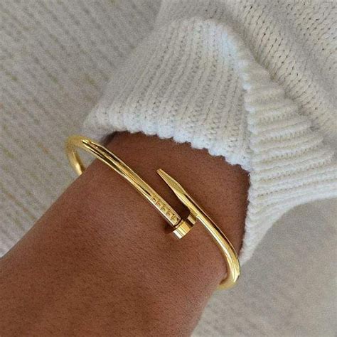 bracelet clou femme